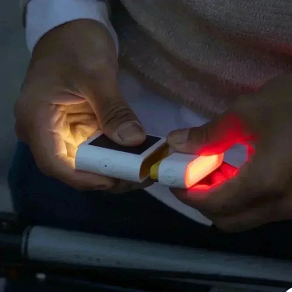 MPOWERD Bike light set - Picture 8 of 9